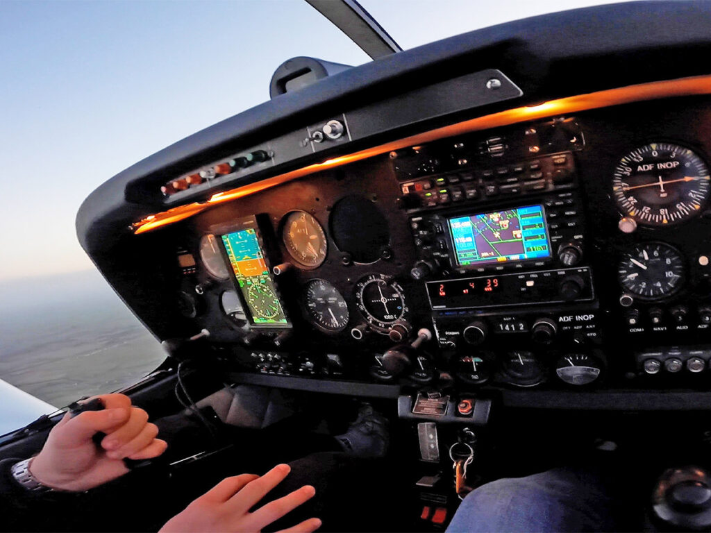 G-BLWY Aspen Evolution Pro Plus PFD